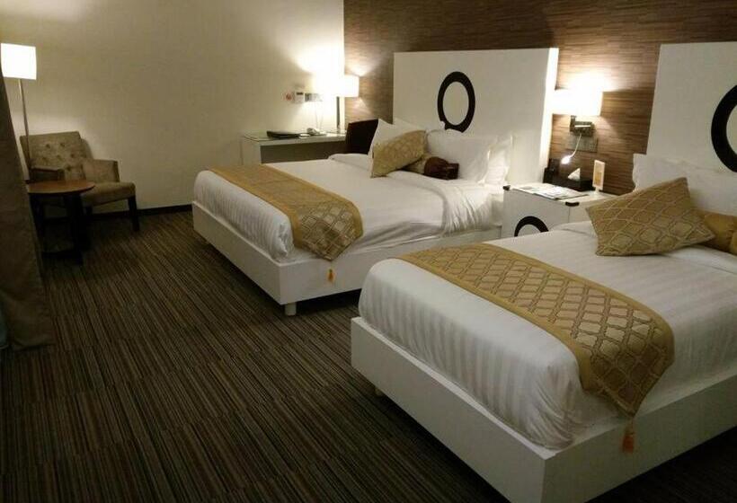 חדר משפחתי, Bei Boutique