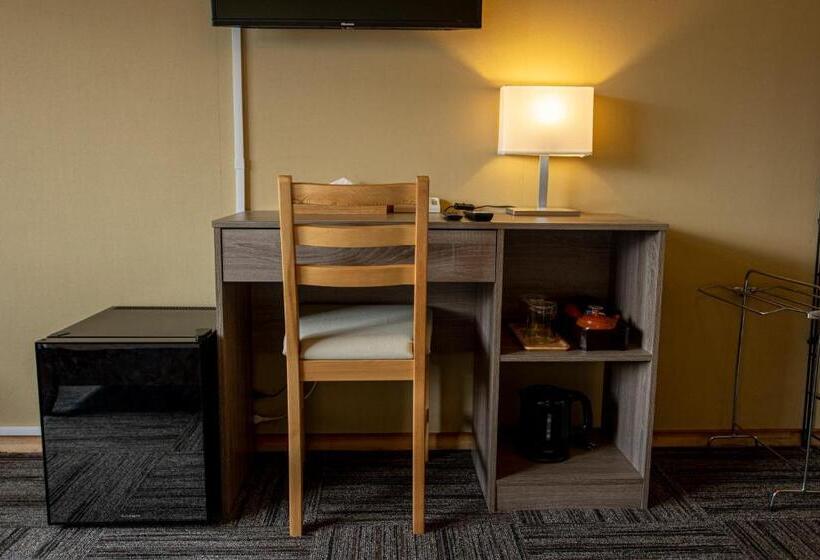 غرفة قياسية حمام مشترك, Alpen Plaza