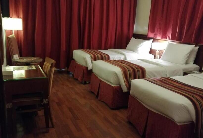 חדר סטנדרט לארבעה, Rotana Al Mesk