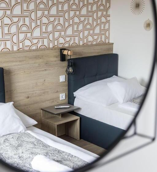 スタンダードルーム, Autohof 171 Hotel Hegyeshalom