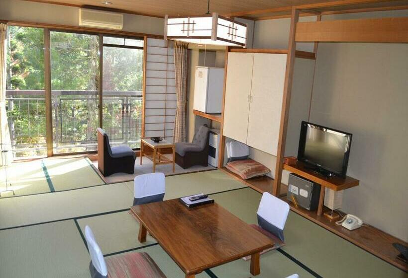 Номер Стандарт, Hishino Onsen Tokiwakan