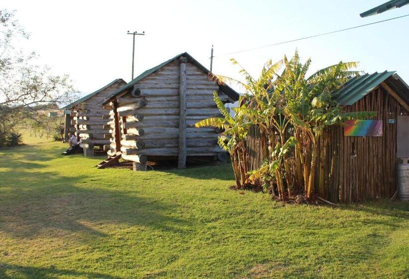 اتاق استاندارد, The Wild Farm Backpackers