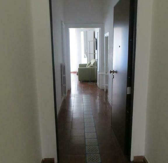 آپارتمان 1 خوابه, B&b Mini Hotel Incity Close Train Station And Port