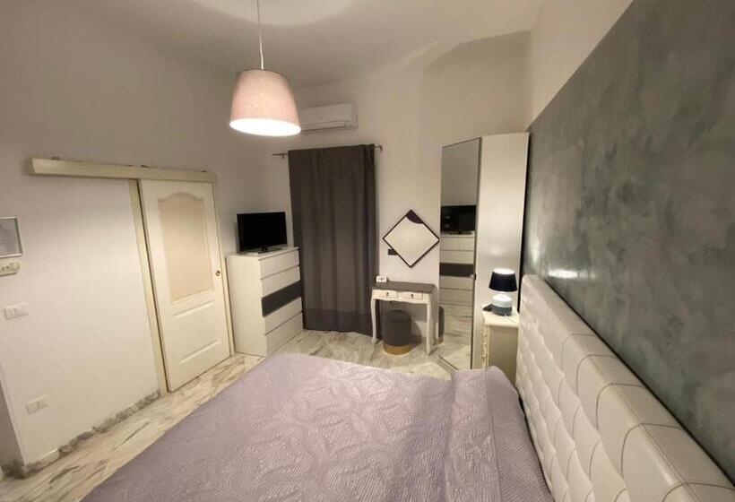 اتاق استاندارد, B&b Mini Hotel Incity Close Train Station And Port