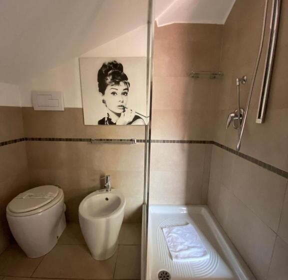 Standard Triple Room with Terrace, B&b Mini Hotel Incity Close Train Station And Port