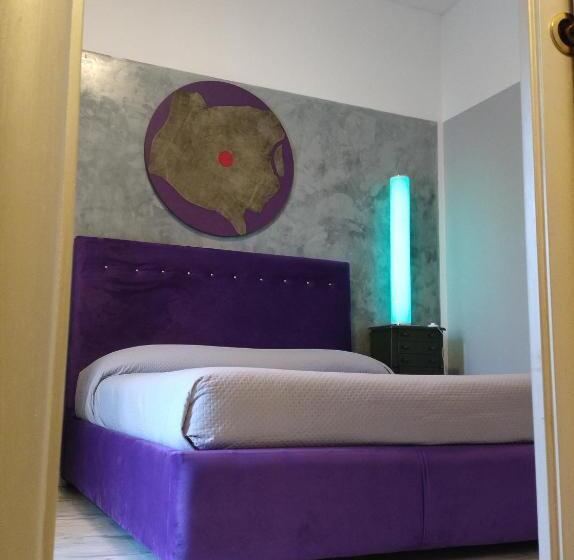 اتاق استاندارد, B&b Mini Hotel Incity Close Train Station And Port