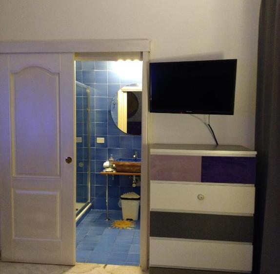 اتاق استاندارد, B&b Mini Hotel Incity Close Train Station And Port