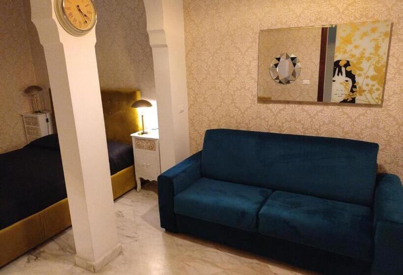 اتاق استاندارد چهار تخته, B&b Mini Hotel Incity Close Train Station And Port