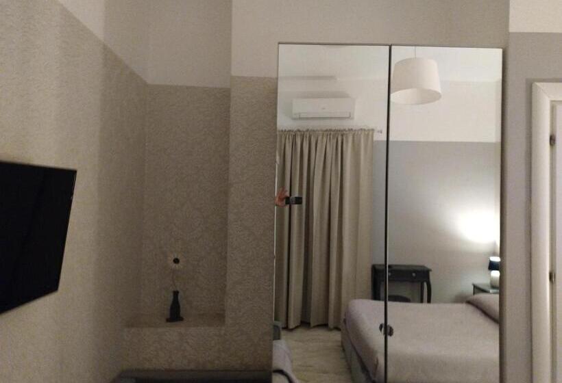 اتاق سوپریور سه تخته, B&b Mini Hotel Incity Close Train Station And Port