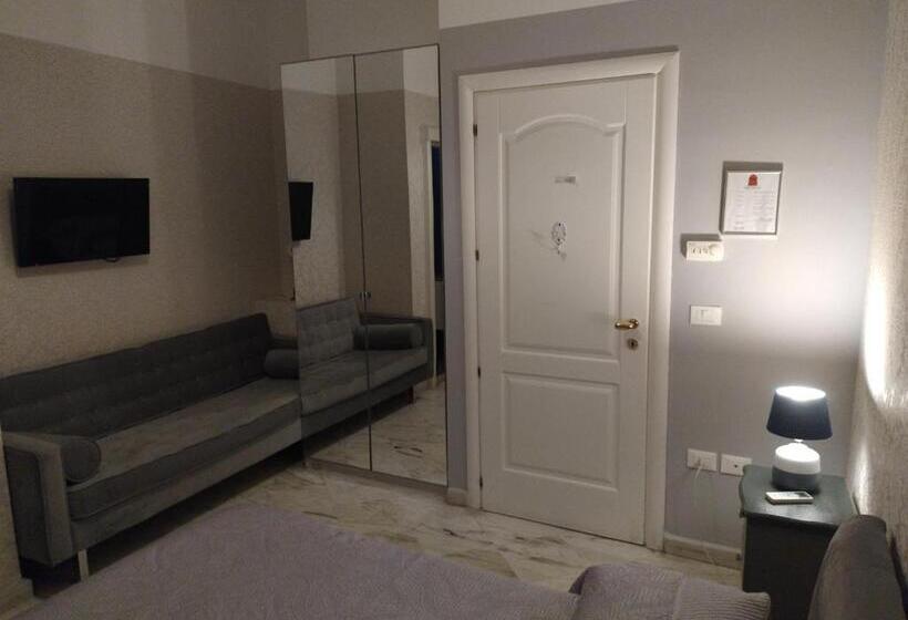 اتاق سوپریور سه تخته, B&b Mini Hotel Incity Close Train Station And Port