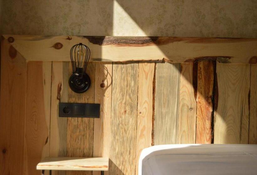 اتاق استاندارد, Black Swan Hostel Sevilla