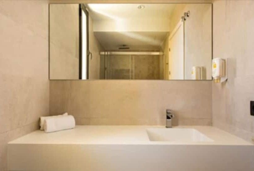 اتاق استاندارد با تراس, Black Swan Hostel Sevilla