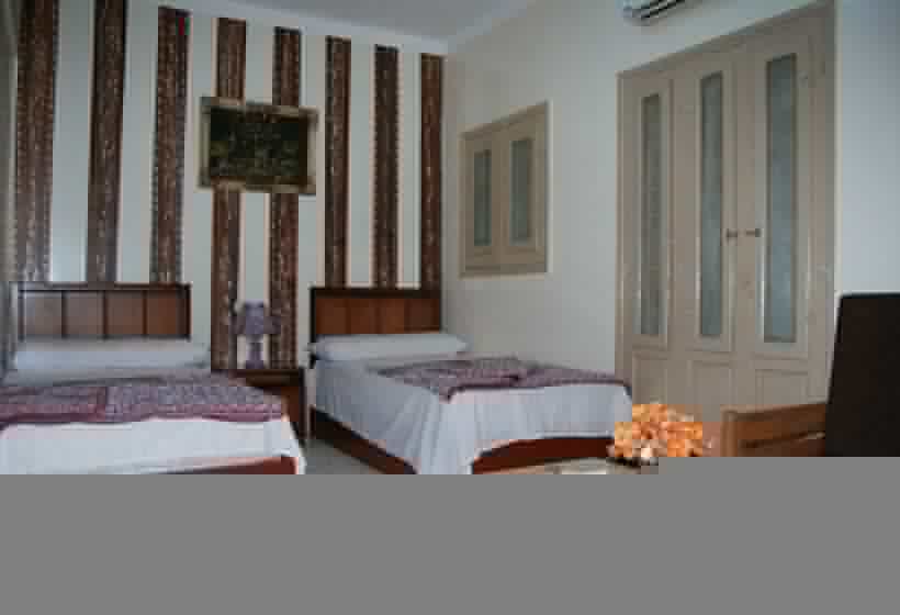 اتاق استاندارد سه نفره, Jewel Assiut