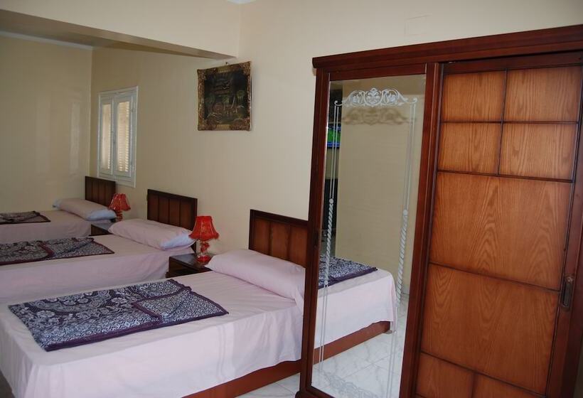 اتاق استاندارد سه نفره, Jewel Assiut