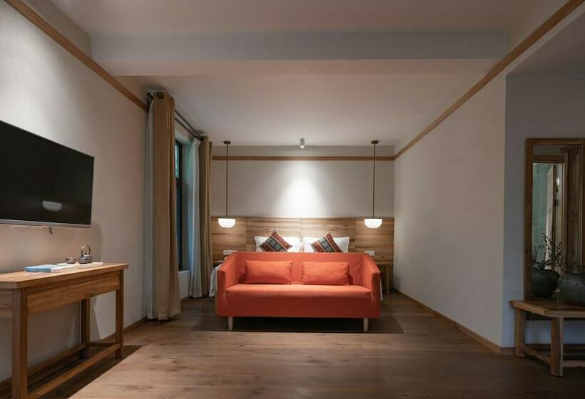 غرفة قياسية, The Apsara Lodge