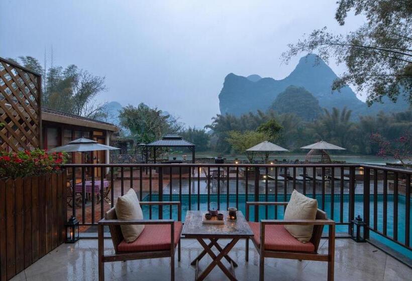 غرفة قياسية مزوَّدة بشُرفة, The Apsara Lodge