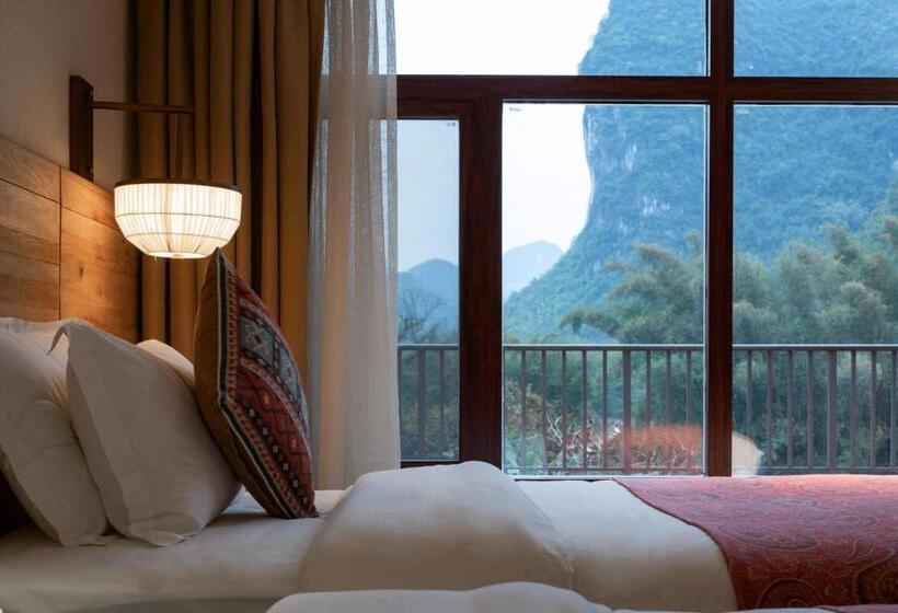 جناح ديلوكس, The Apsara Lodge