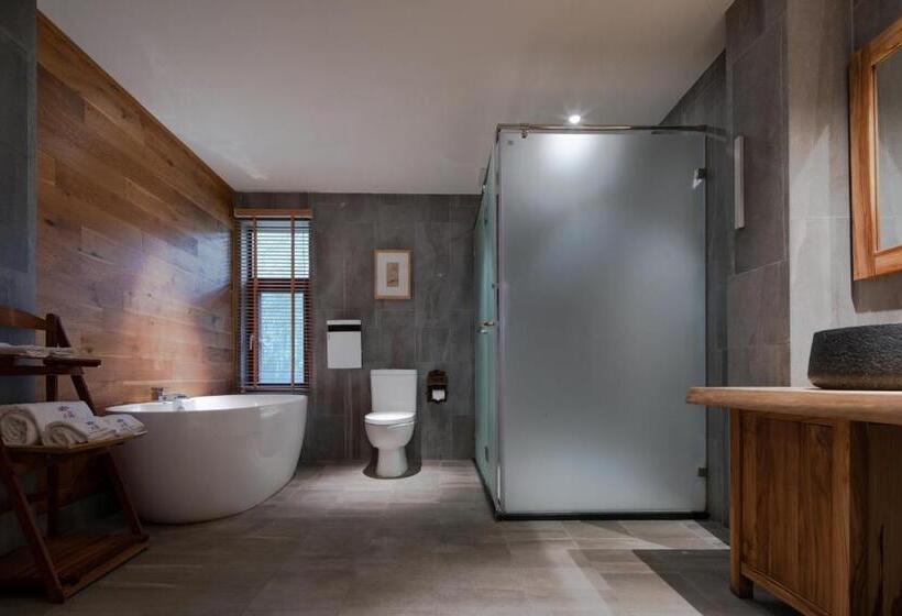 غرفة قياسية سرير كينج, The Apsara Lodge