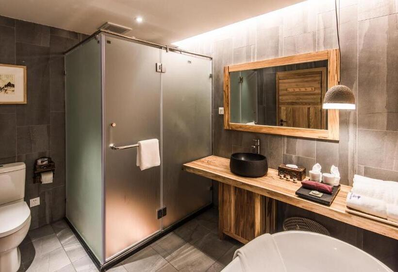 غرفة قياسية سرير كينج, The Apsara Lodge