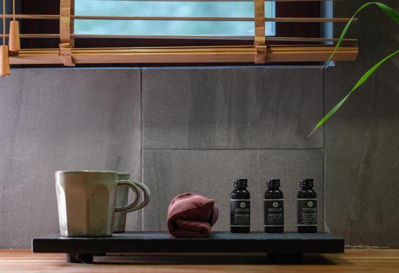 غرفة قياسية, The Apsara Lodge