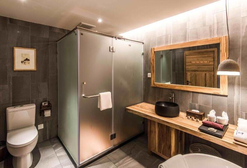 غرفة قياسية, The Apsara Lodge