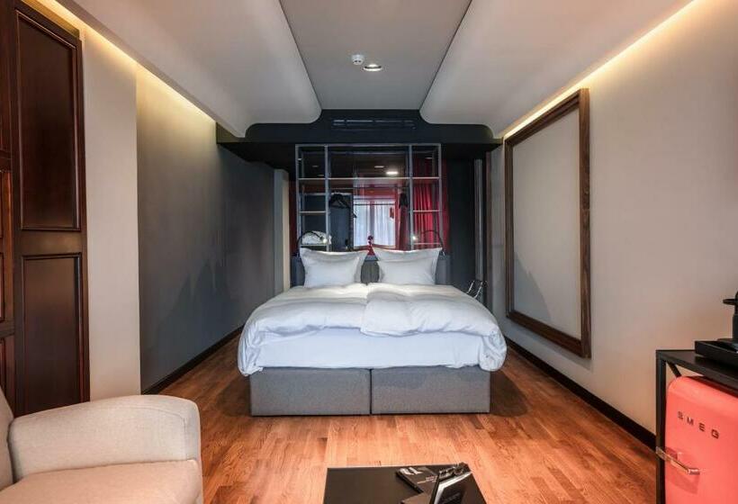 اتاق سوپریور با چشم‌انداز رودخانه, Park Hotel & Spa