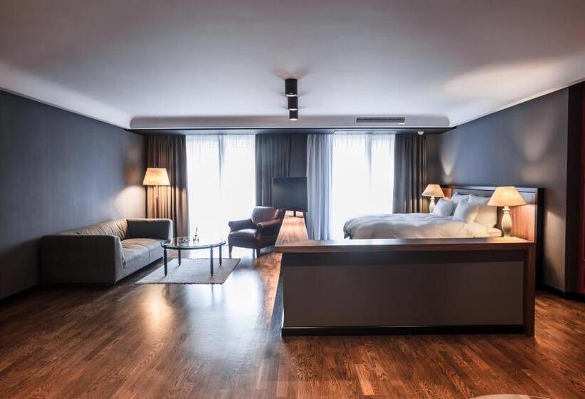 سوییت اجرایی, Park Hotel & Spa