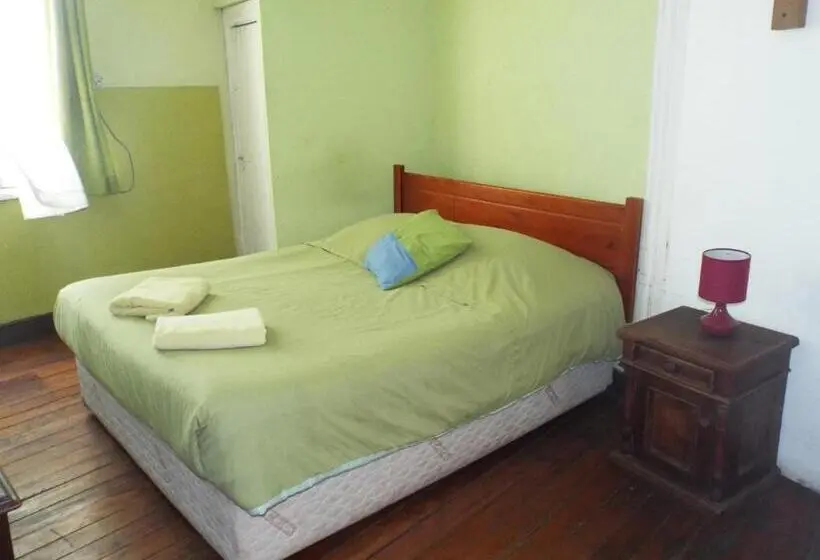 اتاق استاندارد یک تخته با سرویس بهداشتی مشترک, Hostal Casa Verde Limón