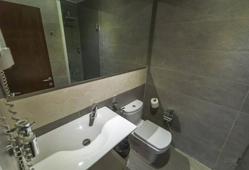 标准间, Aruma Boutique