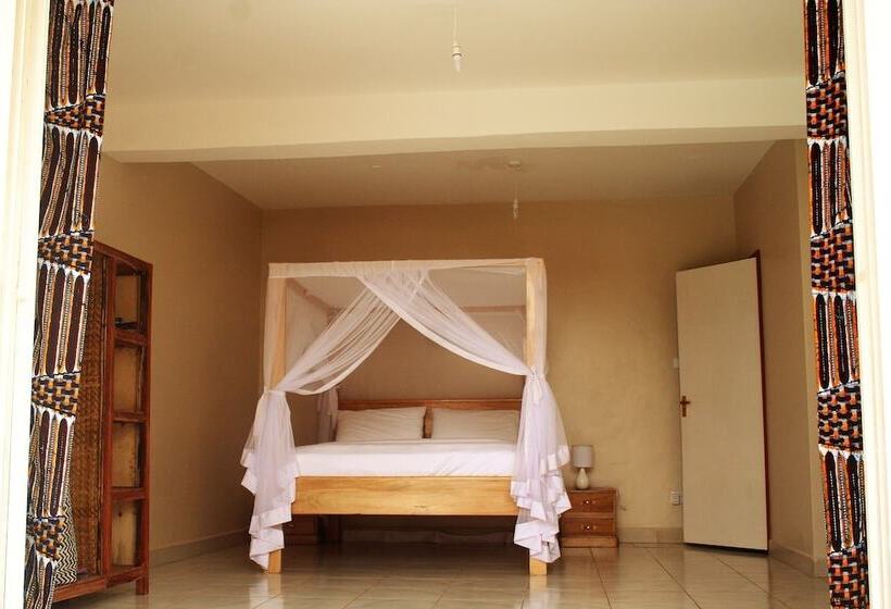 اتاق استاندارد یک نفره, Bromelia Guesthouse