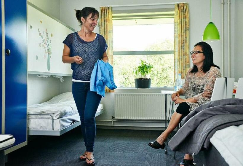 חדר סטנדרט לארבעה, Danhostel Hobro