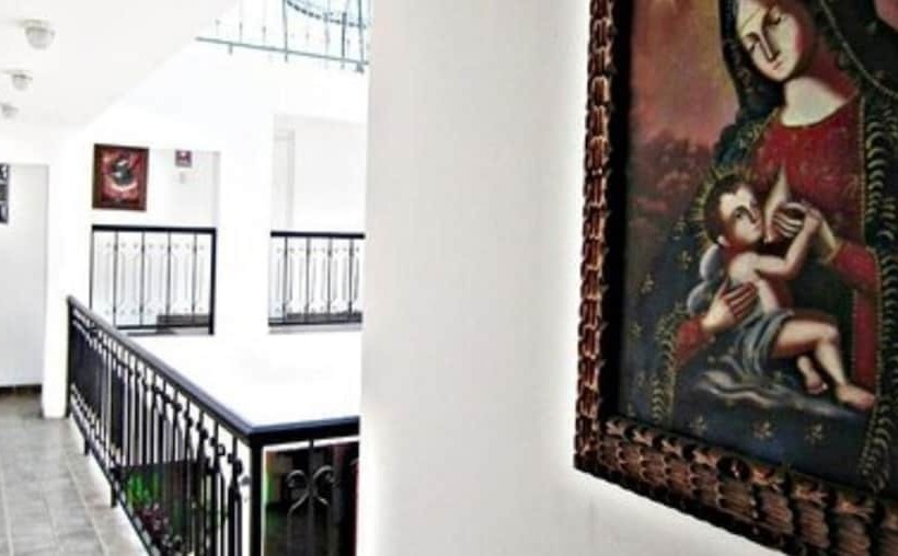 اتاق استاندارد چهار تخته, Andalucía