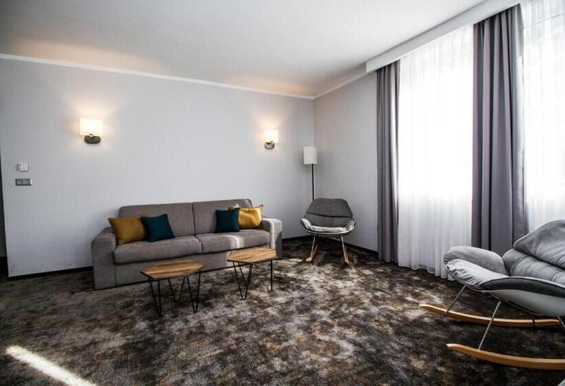 Люкс Executive Кровать Кинг, Best Western Plus Premium Inn