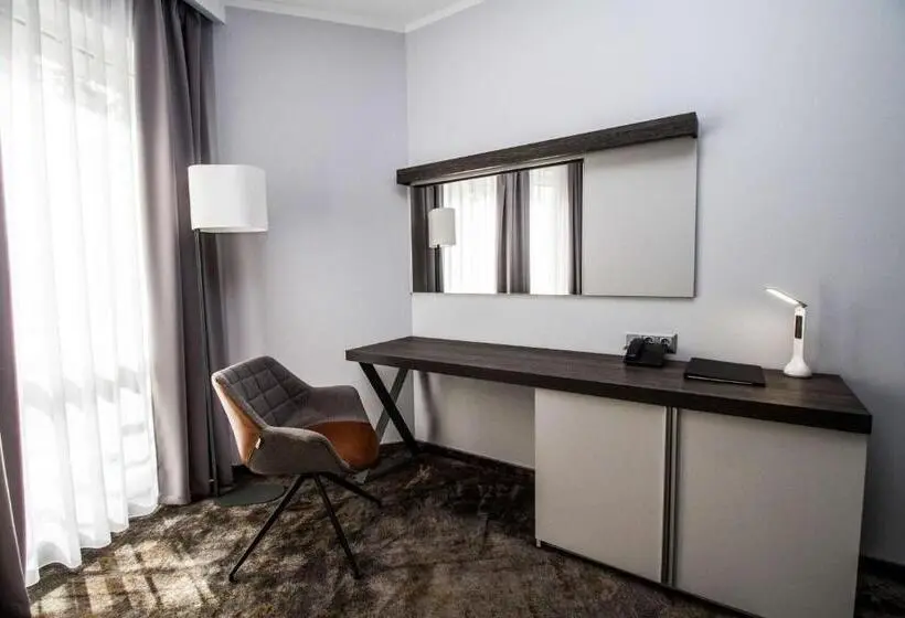 Standard-huone King-vuode, Best Western Plus Premium Inn