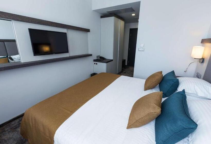 Стандартный Номер Кровать Кинг, Best Western Plus Premium Inn