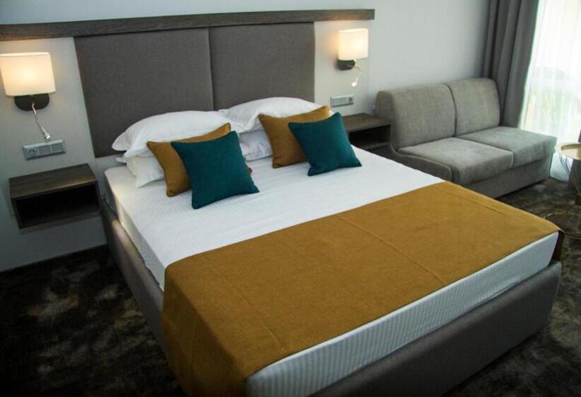 Номер Комфорт, Best Western Plus Premium Inn