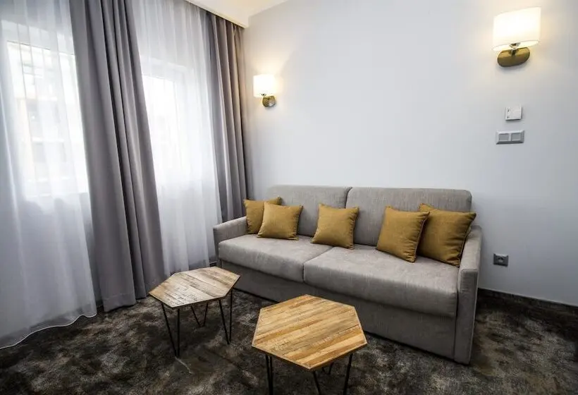Perhesviitti, Best Western Plus Premium Inn