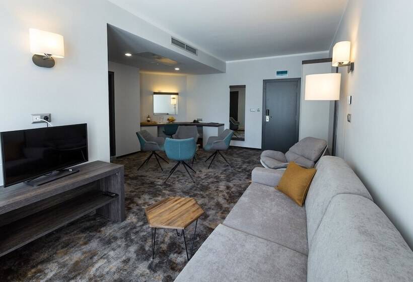 Family Suite, Best Western Plus Premium Inn