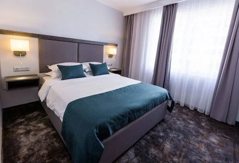 Standard-huone Parivuode, Best Western Plus Premium Inn