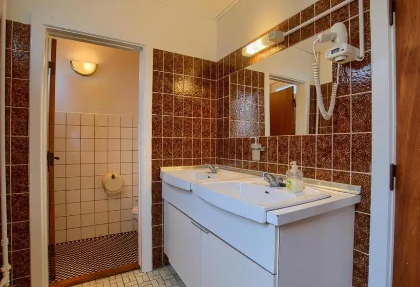 Monolocale Standard, Ebsens