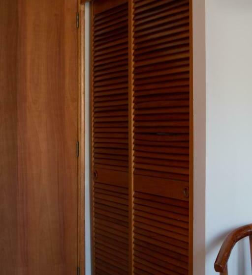 スタンダードトリプルルーム, Germania