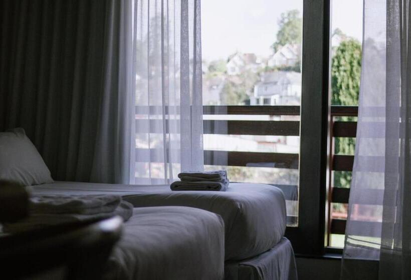 スタンダードルーム, Germania