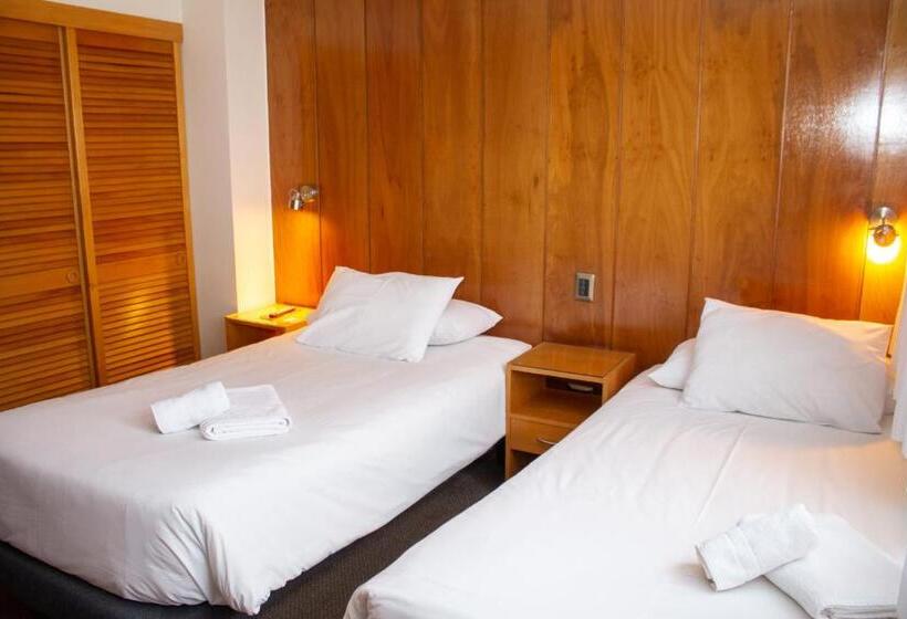 スタンダードルーム, Germania