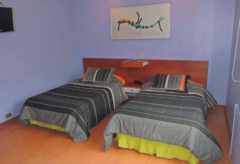 חדר סטנדרט, ágora