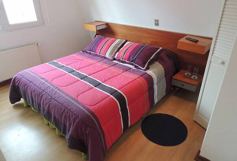 חדר סטנדרט יחיד, ágora