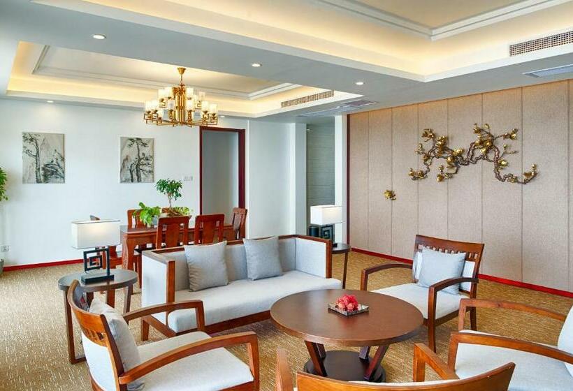 家庭套房, Jie Jie Beach