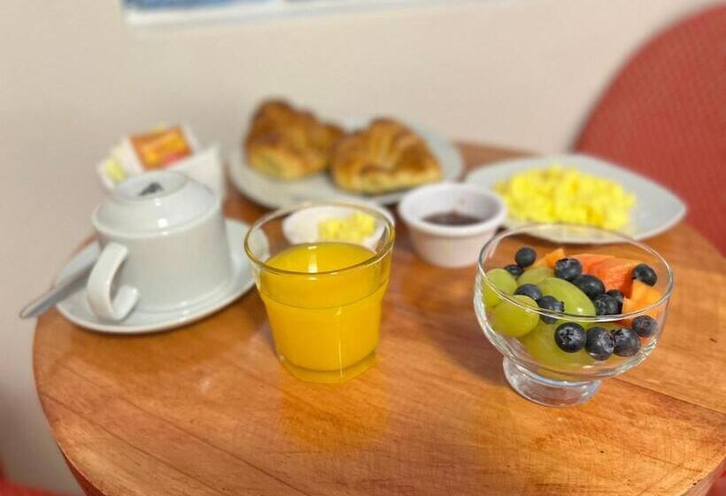 Номер Economy Индивидуальный, Montreal Magdalena Del Mar