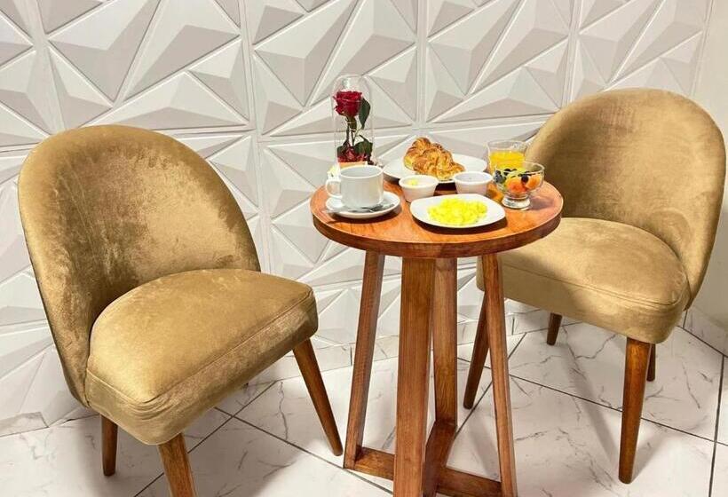 Номер Стандарт, Montreal Magdalena Del Mar