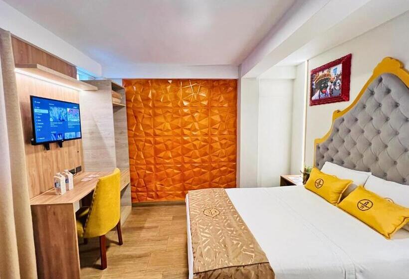 Номер Стандарт, Montreal Magdalena Del Mar