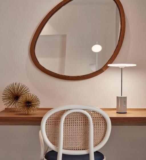 סוויטת ג'וניור, Myconian Korali Relais & Chateaux